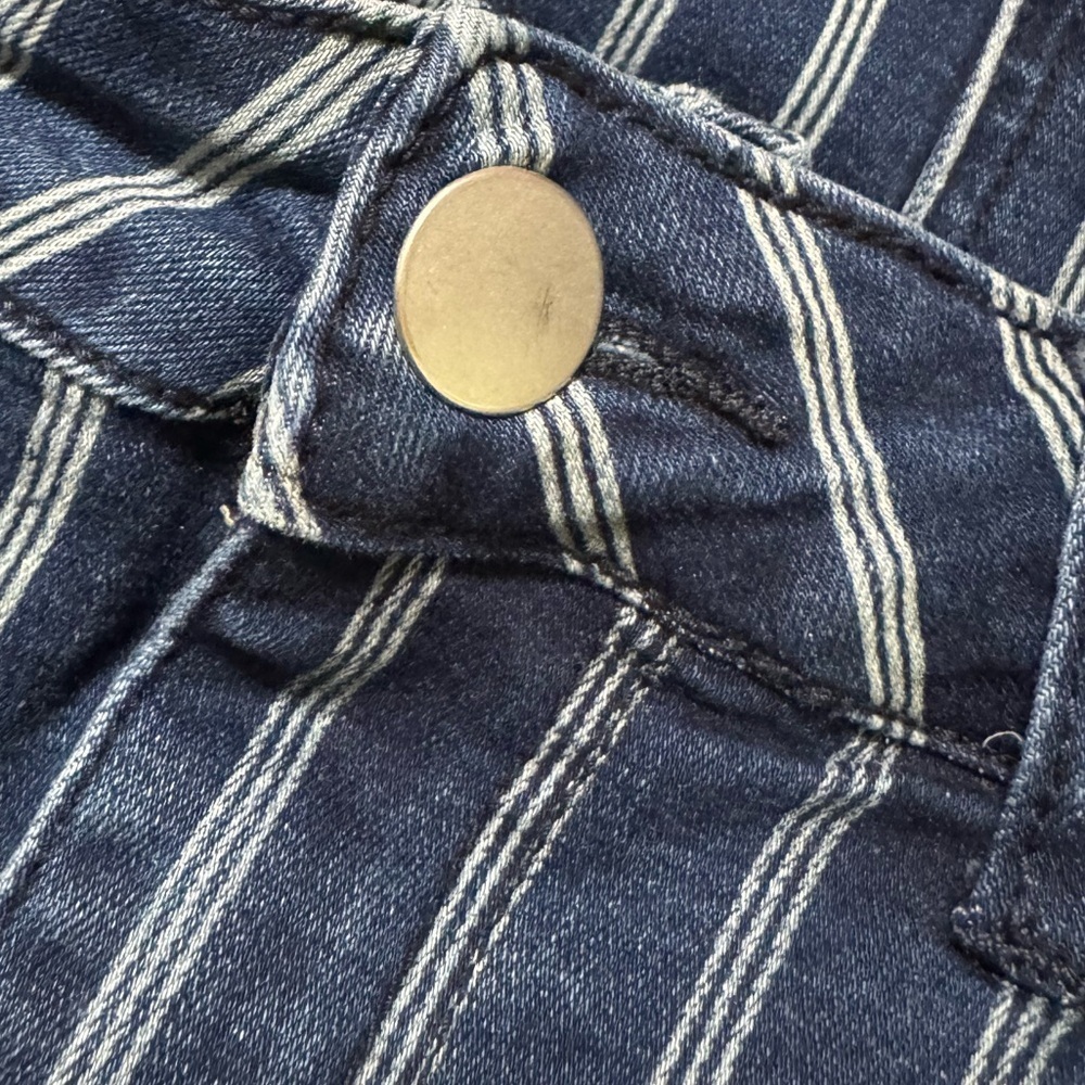 Baccini Navy Striped Denim Skirt Cotton Polyester Rayon Spandex Women Size 6 - Picture 5 of 11